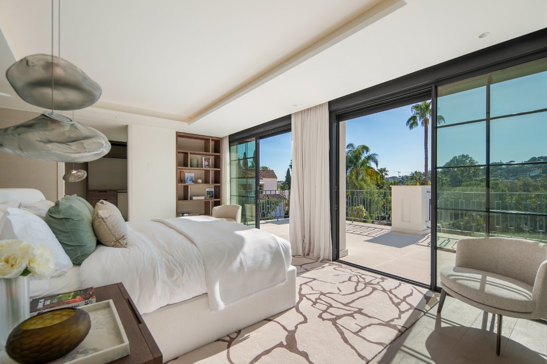Villa in Nueva Andalucia, Marbella, Spain 3 - 18985879