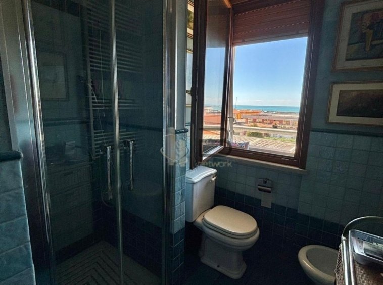 Penthouse in Centro, Marina di Carrara, Tuscany 4 - 18985246