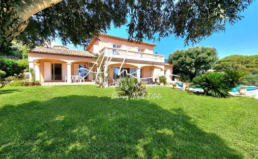 Anwesen in Nord, Cavalaire-sur-Mer, Frankreich 1