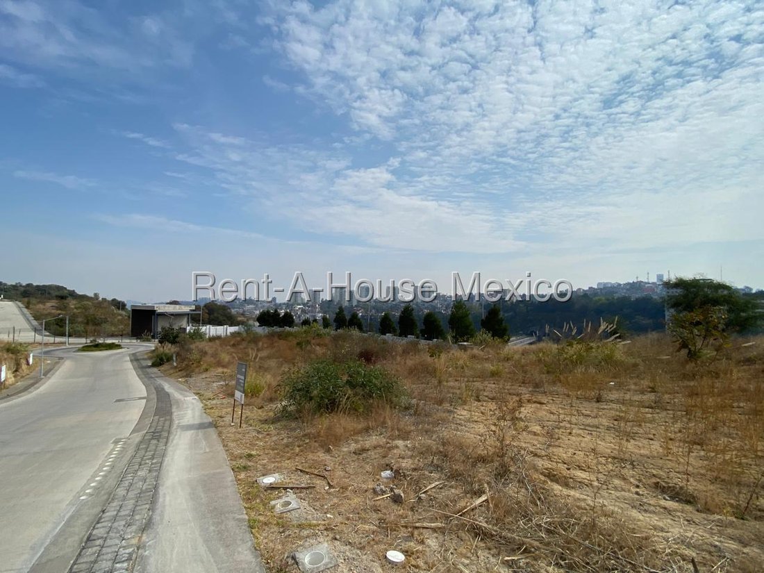 Land in Naucalpan de Juárez, State of Mexico, Mexico 1 - 18986371
