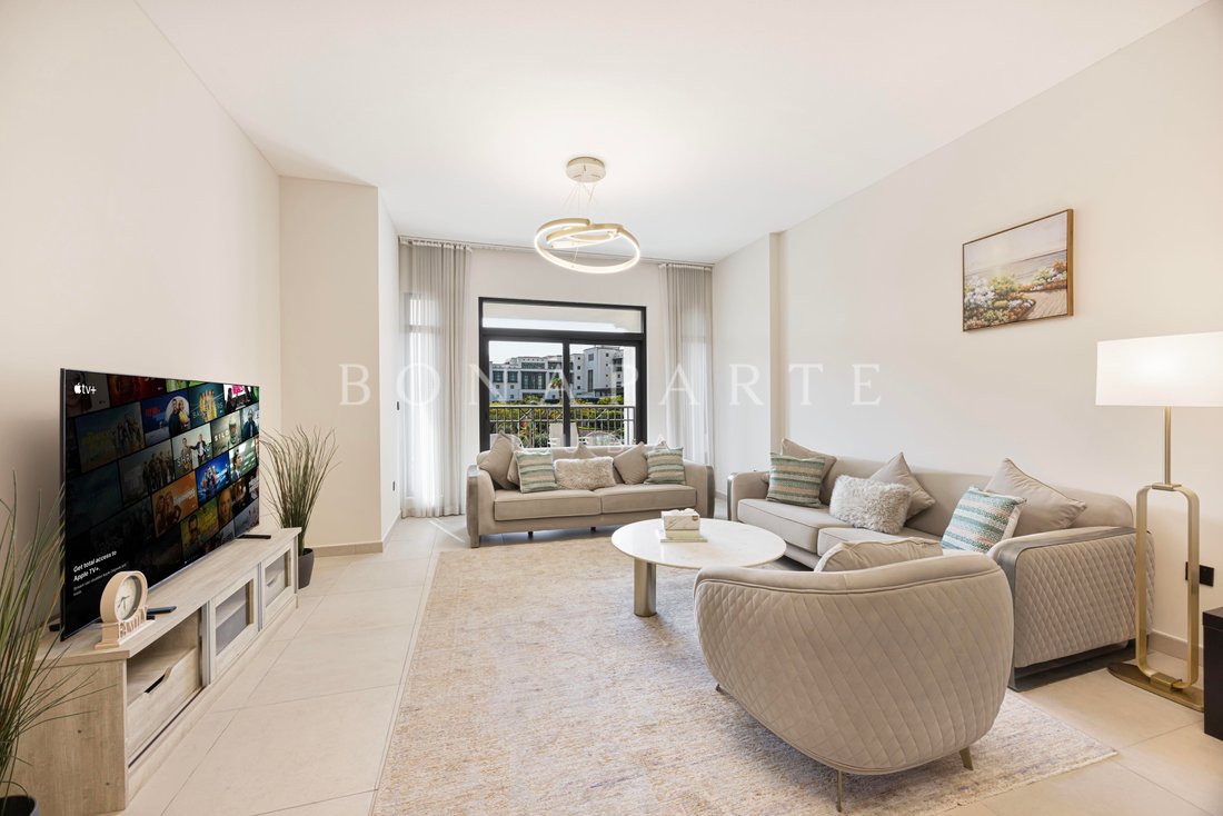 Apartment in Umm Suqeim, Dubai, United Arab Emirates 4 - 18985674