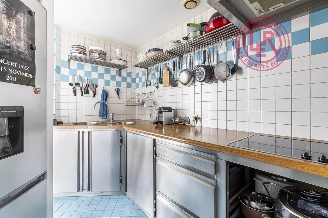 Apartment in Porte Saint Denis-Paradis, Paris 10e Arrondissement, Paris 5 - 18985117
