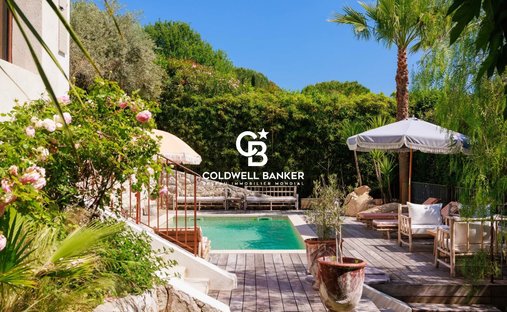 Maison à Saint-Paul-de-Vence, Provence-Alpes-Côte d'Azur, France 1
