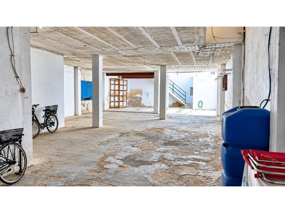 House in sa Pobla, Balearic Islands, Spain 2 - 18985602