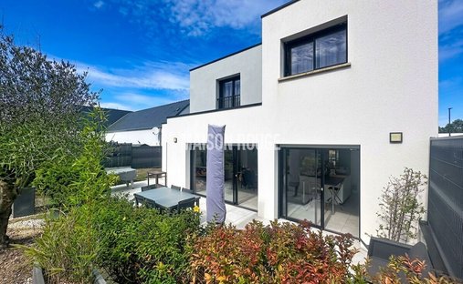 House in Gare-La Saudrais-La Vicomte, Dinard, France 1