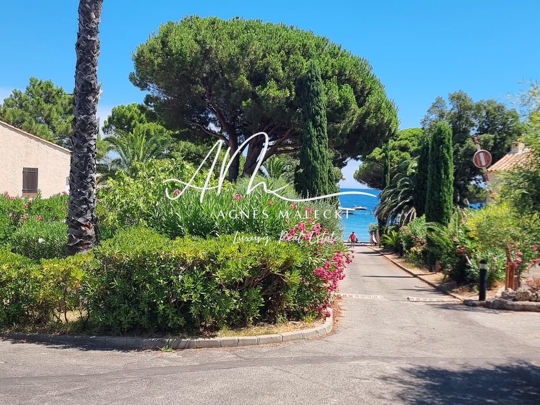 Apartment in Le Lavandou, Provence-Alpes-Côte d'Azur, France 5 - 16132216