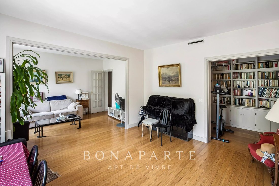 Apartment in Muette Nord, Paris 16e Arrondissement, Paris 5 - 18986272