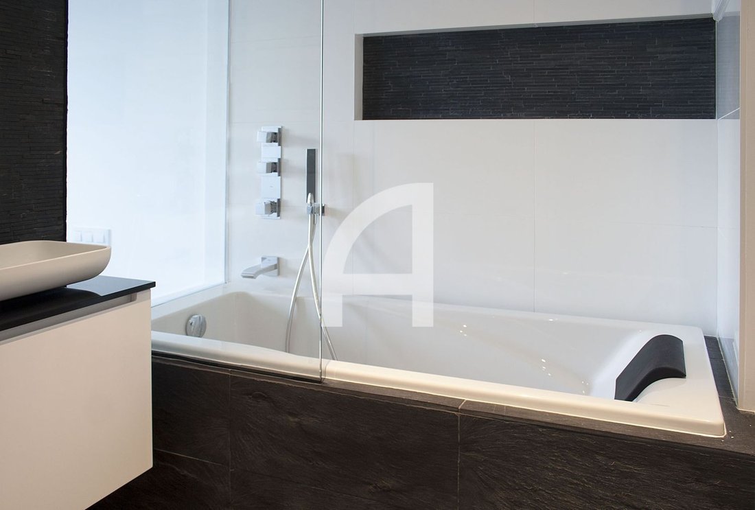 Apartment in Barrio Salamanca, Madrid, Spain 4 - 18985252