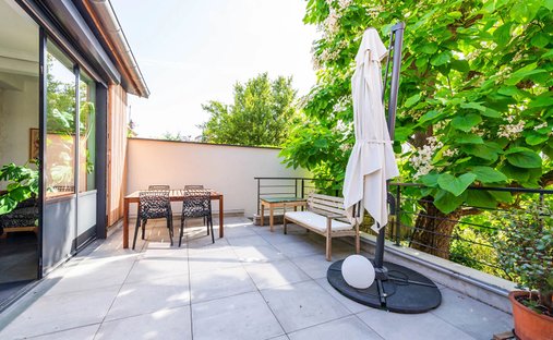 Villa in Centre, Nanterre, France 1