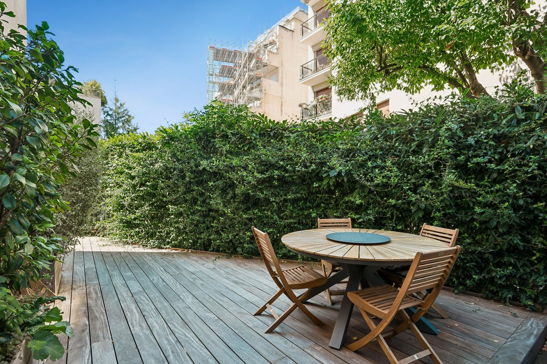 Apartment in Saint James-Général Koenig, Neuilly-sur-Seine, France 3 - 18986237