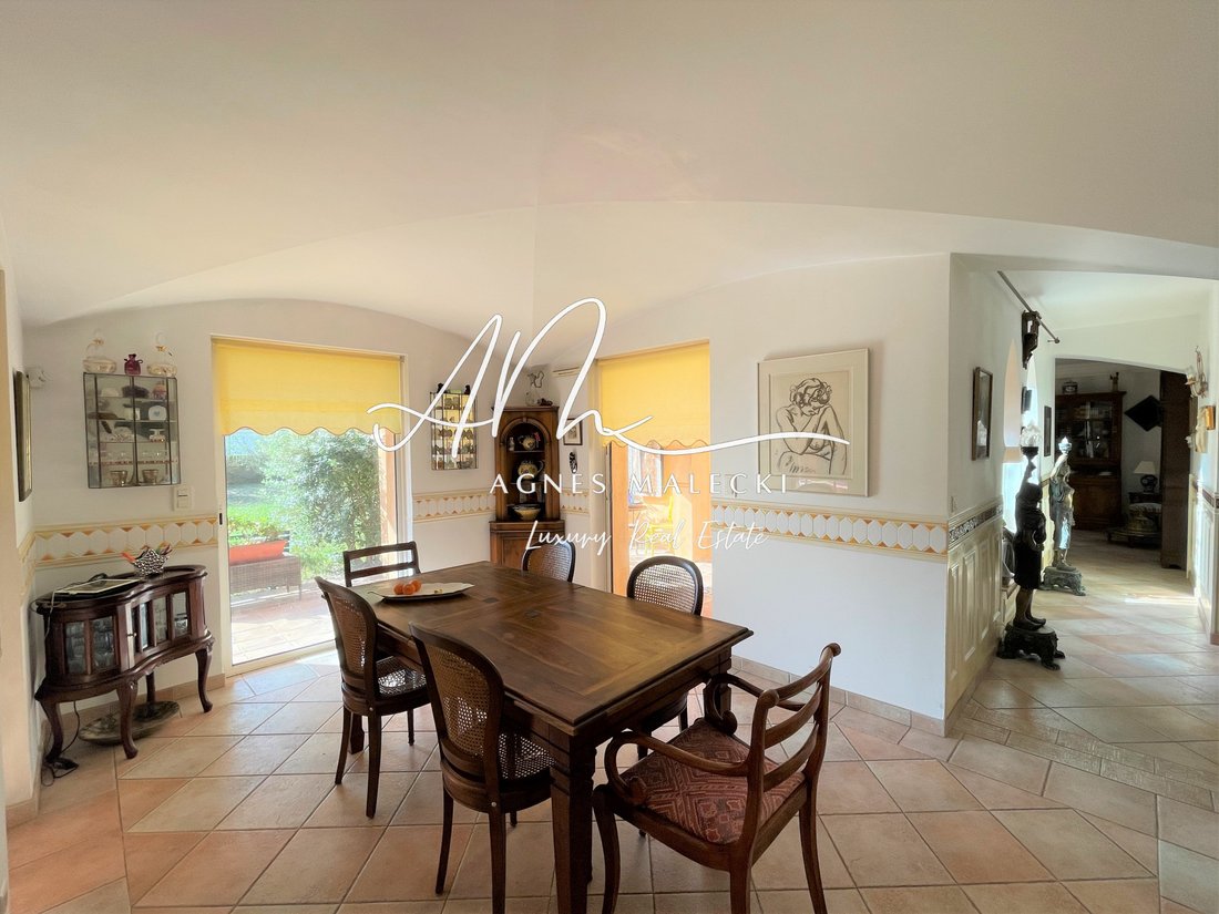 Villa in Nord, Cavalaire-sur-Mer, Frankreich 3 - 15389752