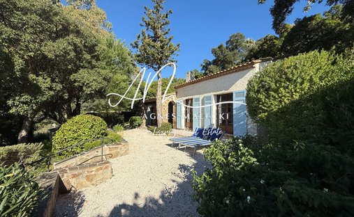 Villa in Nord, Cavalaire-sur-Mer, France 1