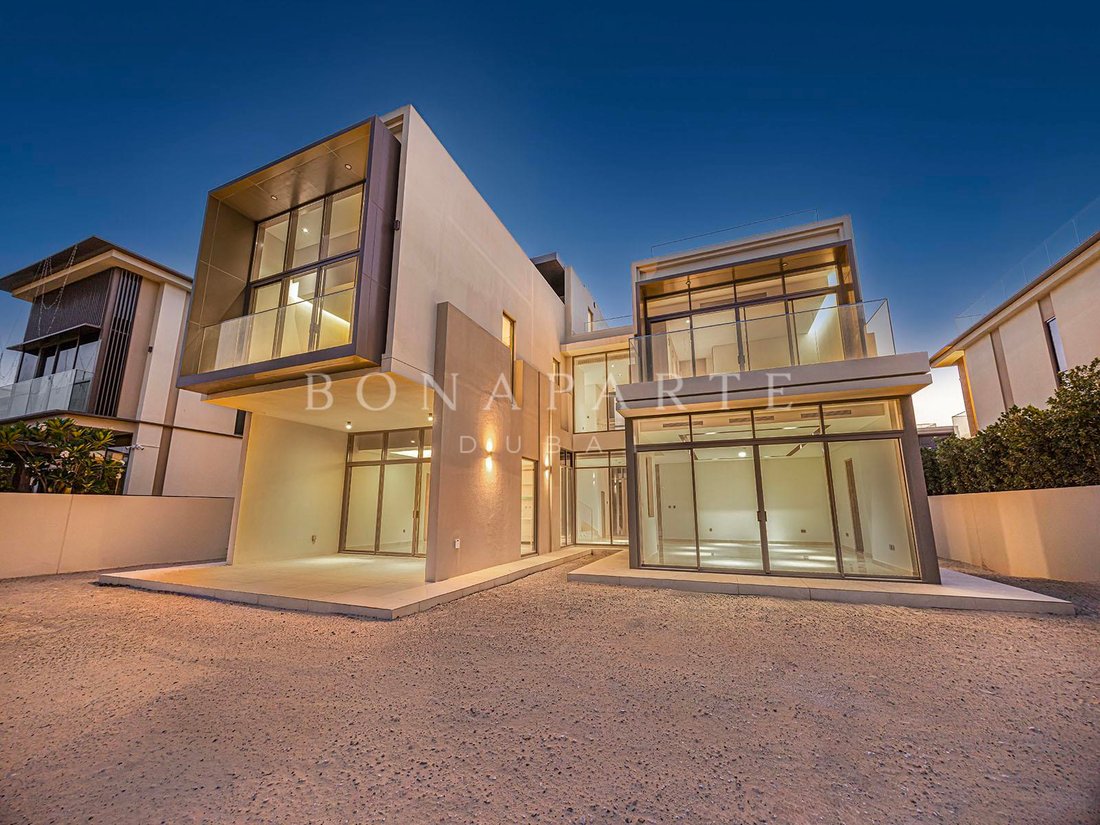 Villa in Hadaeq Sheikh Mohammed Bin Rashid, Dubai, United Arab Emirates 5 - 18984813