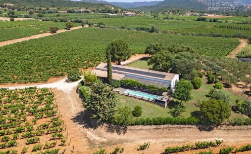 House in Nord Est, Bormes-les-Mimosas, France 1