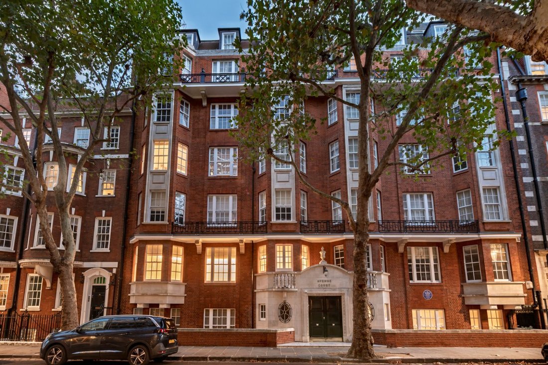 Apartment in Brompton, Kensington And Chelsea, England 1 - 18985658