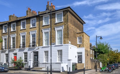 House in Barnsbury, Islington, England 1