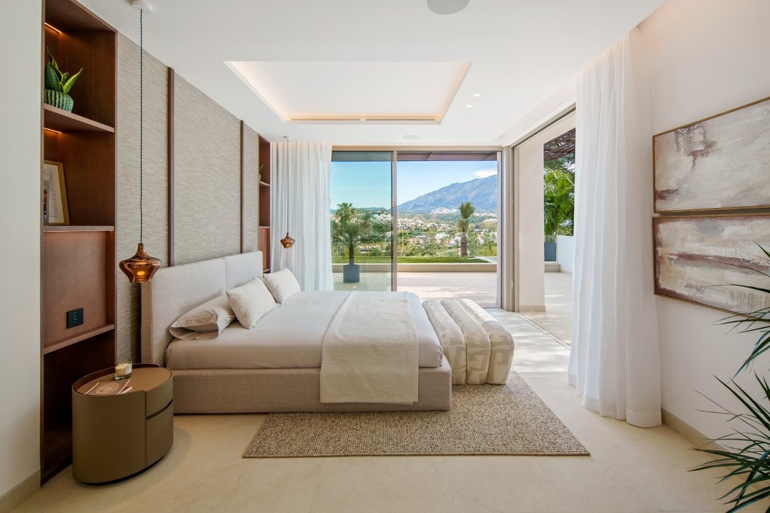 Villa in Nueva Andalucia, Marbella, Spain 3 - 18985794