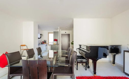 Apartment in Herold, Le Raincy, France 1
