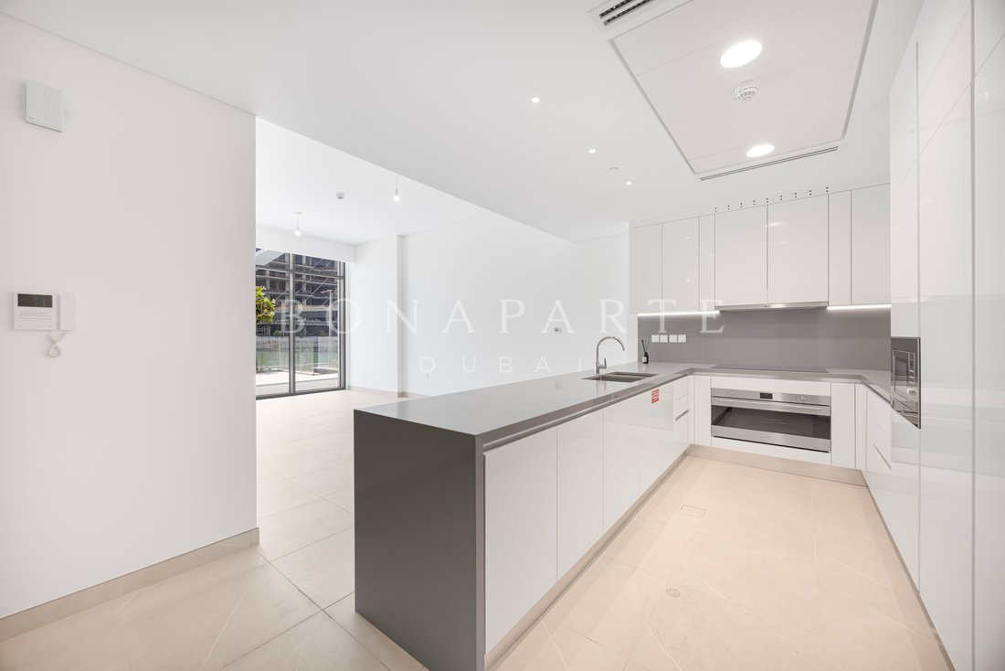 Apartment in Al Wasl, Dubai, United Arab Emirates 2 - 18985376