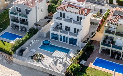 Villa in Sao Goncalo de Lagos, Algarve, Portugal 1
