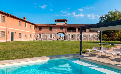 Villa in Capriata d'Orba, Piedmont, Italy 1