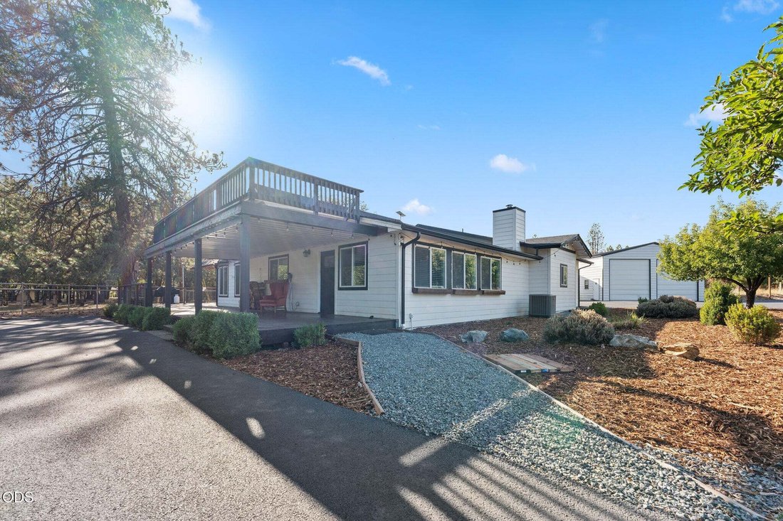 House in Grants Pass, Oregon, United States 2 - 18982406
