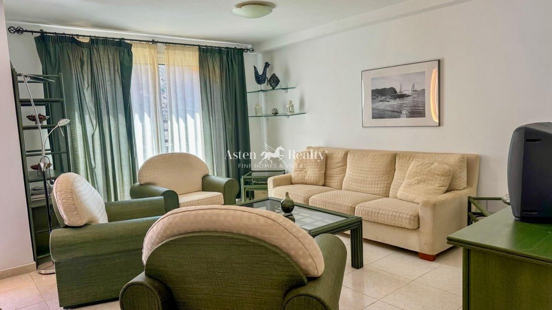 Penthouse in Los Cristianos, Canary Islands, Spain 4 - 18989245