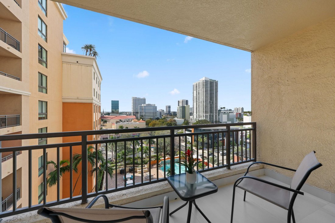 Condo in Fort Lauderdale, Florida, United States 5 - 18989418