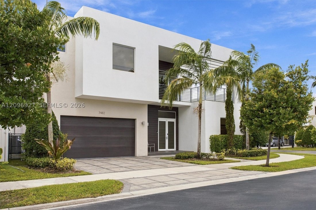 House in Doral, Florida, United States 3 - 18988845