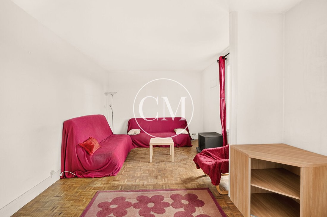 Apartment in Saint Louis, Versailles, France 2 - 18989868
