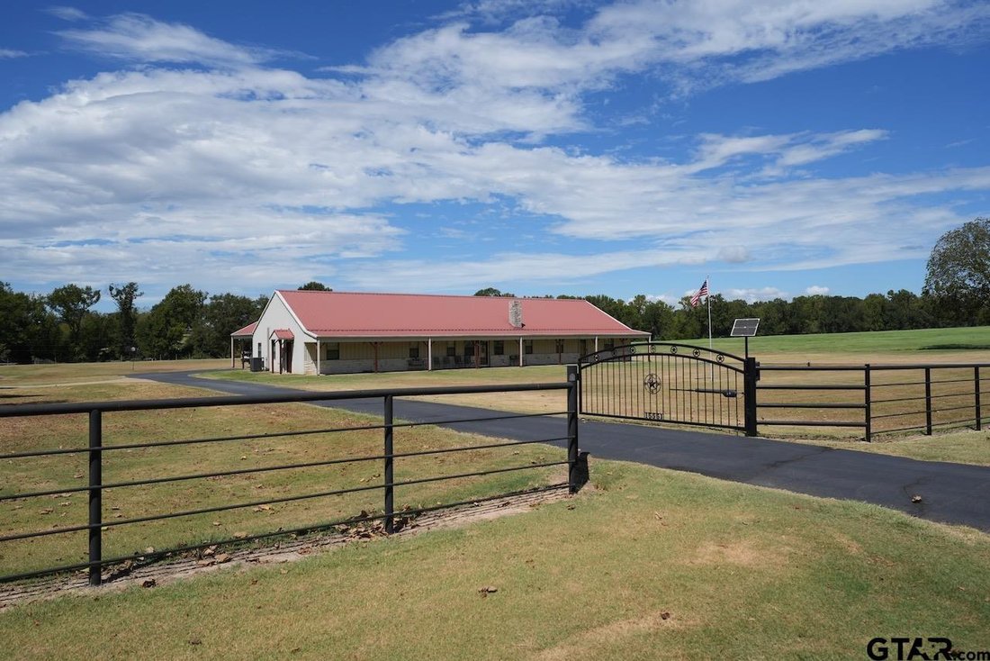 House in Hideaway, Texas, United States 1 - 18988908