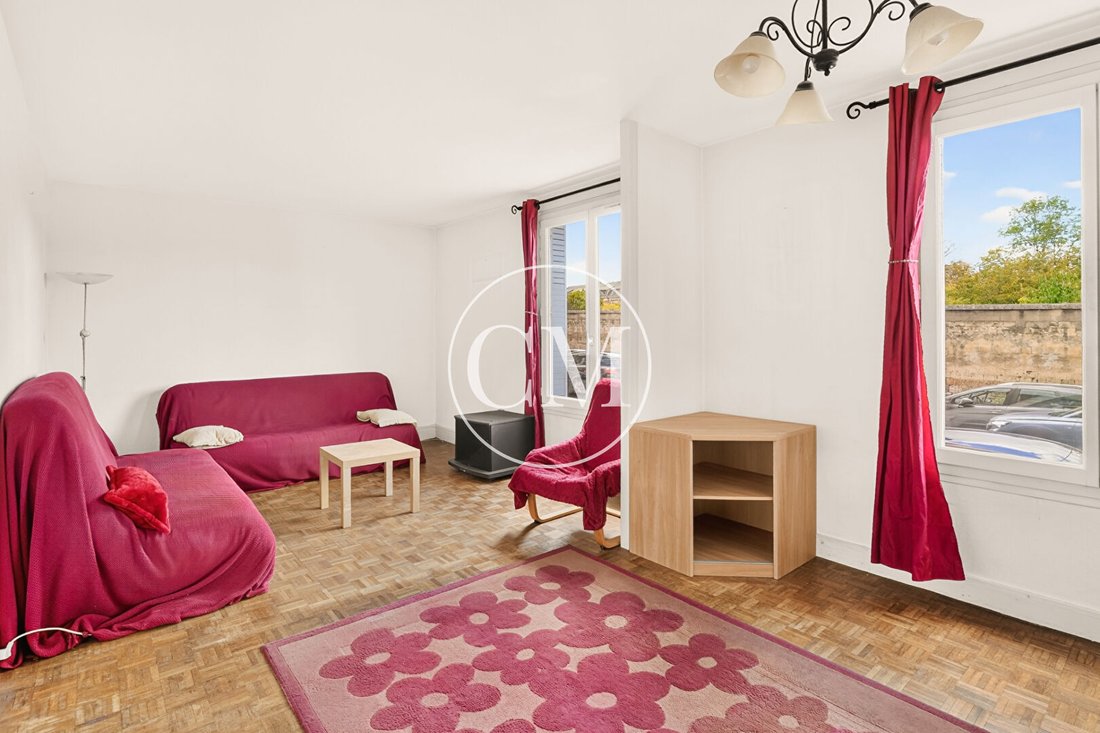 Apartment in Saint Louis, Versailles, France 3 - 18989868