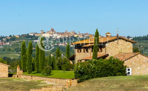 Country House in Foiano della Chiana, Tuscany, Italy 1