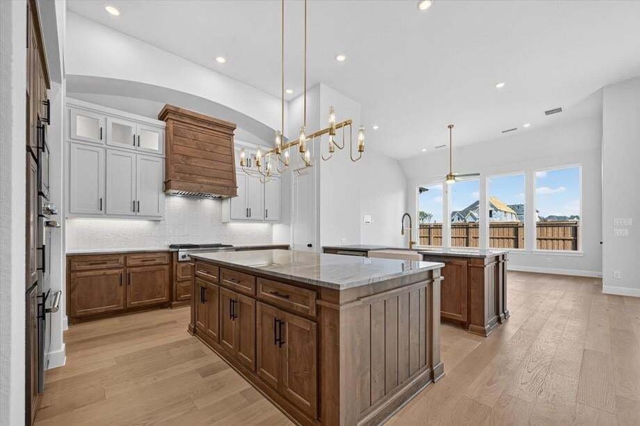 House in Lantana, Texas, United States 2 - 17376736