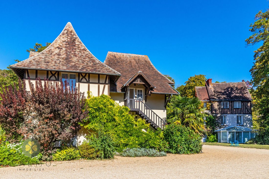 Castle in Cherisy, Centre-Val de Loire, France 2 - 18989208
