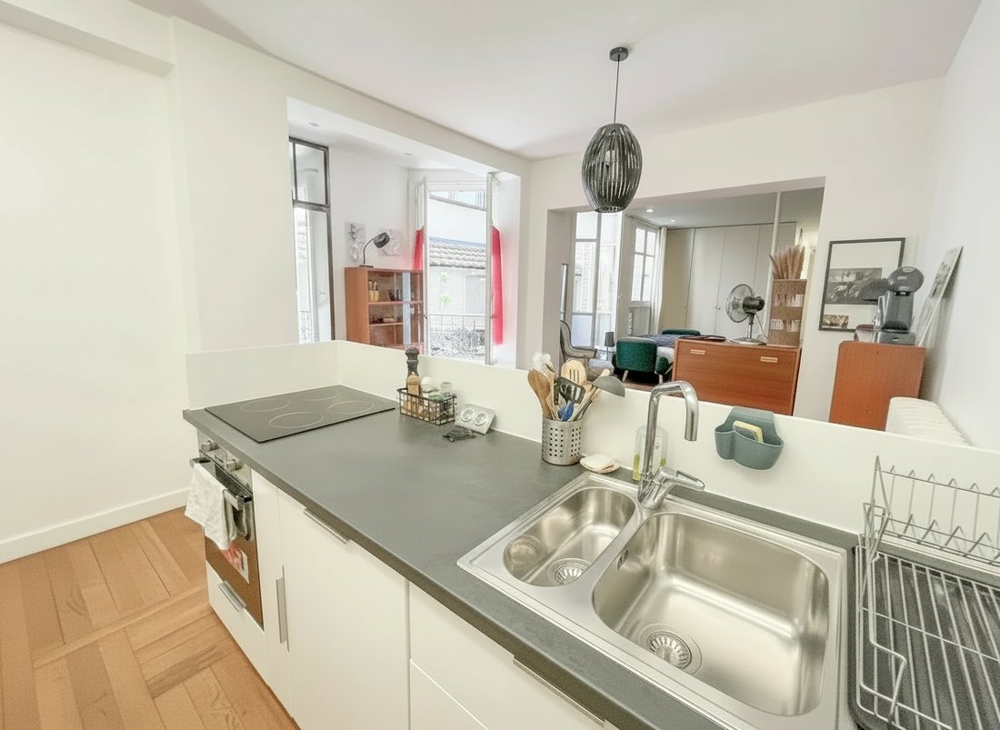 Apartment in Amiraux-Simplon-Poissonniers, Paris 18e Arrondissement, Paris 5 - 18989198