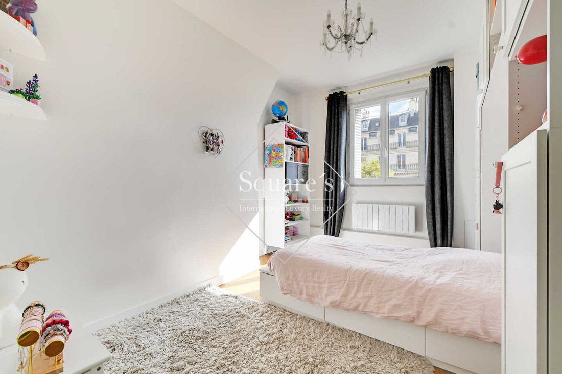 Apartment in La Plaine des Sablons, Neuilly-sur-Seine, France 5 - 18989795