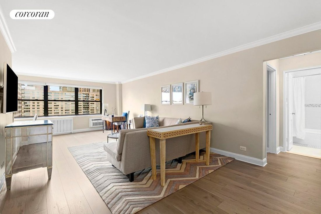 Co Op in New York, New York, United States 1 - 18990372
