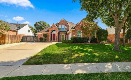 House in Bedford, Texas, United States 1