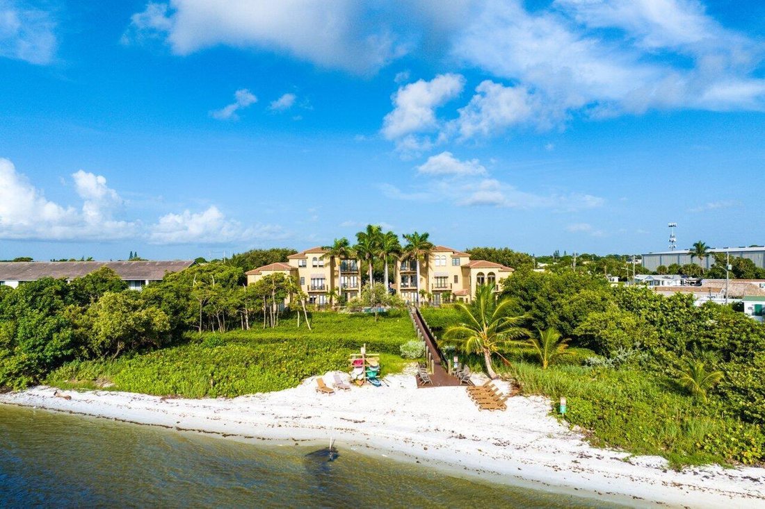Townhouse in Lantana, Florida, United States 3 - 18988386