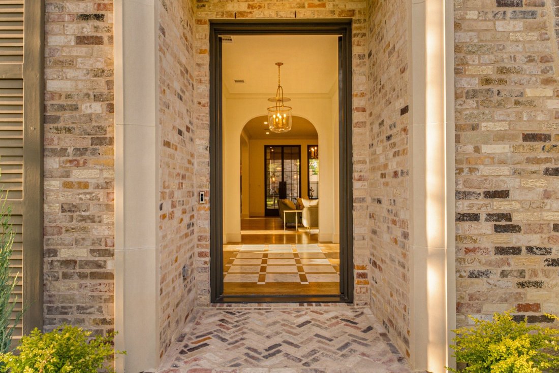 House in Dallas, Texas, United States 4 - 18989333