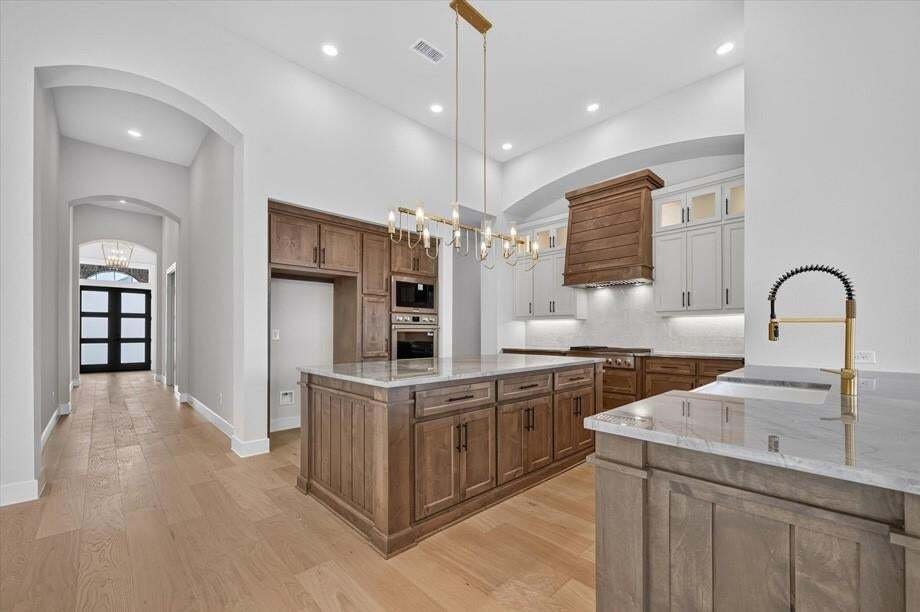 House in Lantana, Texas, United States 3 - 17376736