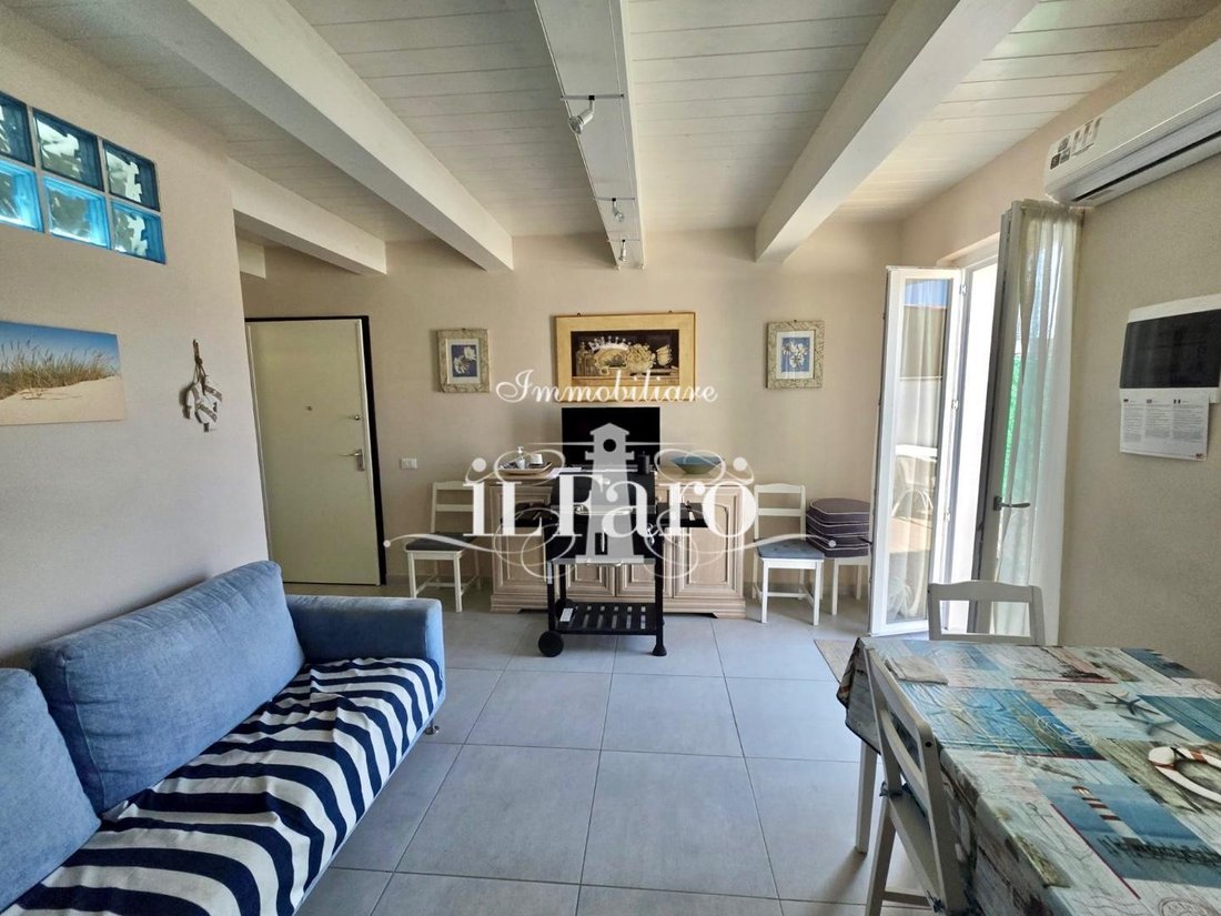 Villa in Darsena - Ex Campo di Aviazione, Viareggio, Tuscany 2 - 18988638