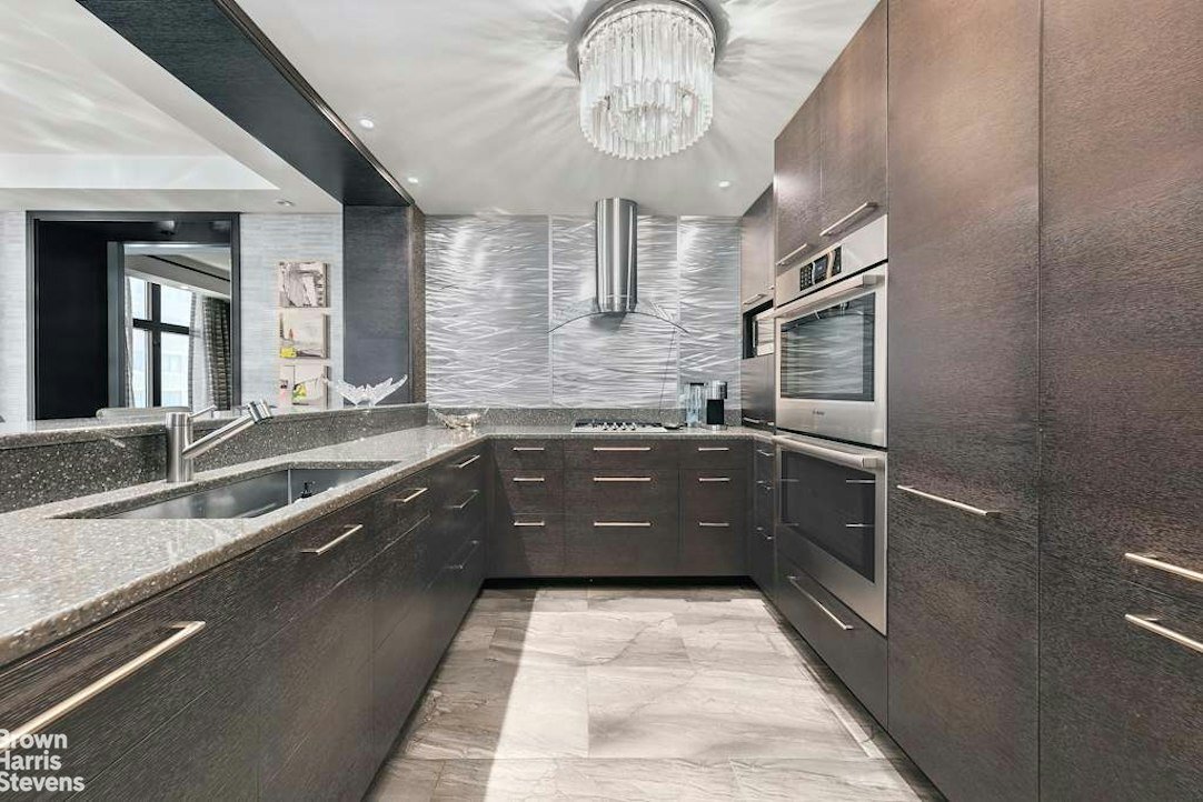 Condo in New York, New York, United States 4 - 18987993