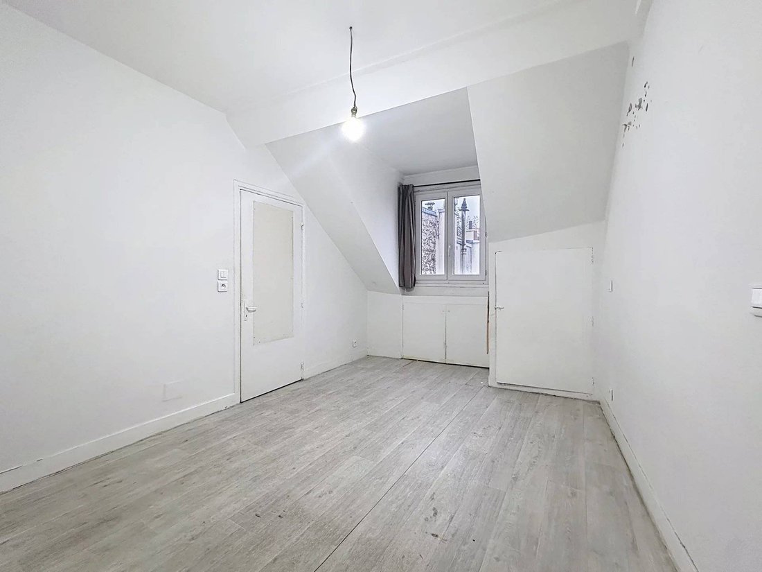 Apartment in Invalides, Paris 7e Arrondissement, Paris 4 - 18989250