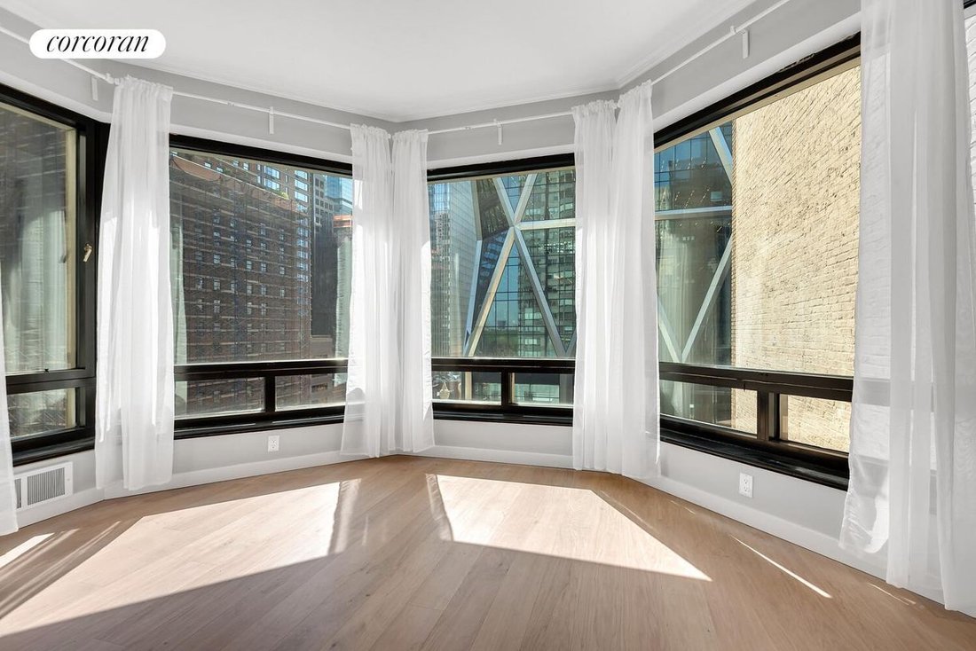 Condo in New York, New York, United States 5 - 18987269