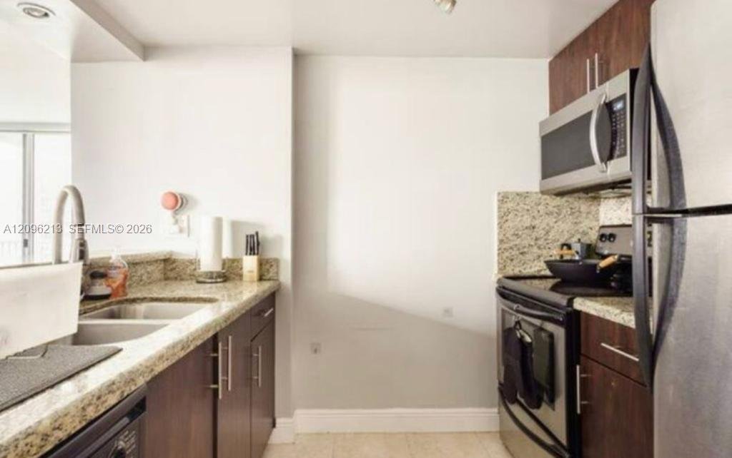 Condo in Miami, Florida, United States 4 - 18989368