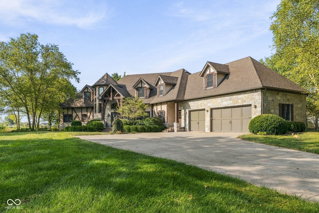 House in Greenwood, Indiana, United States 1 - 18988260