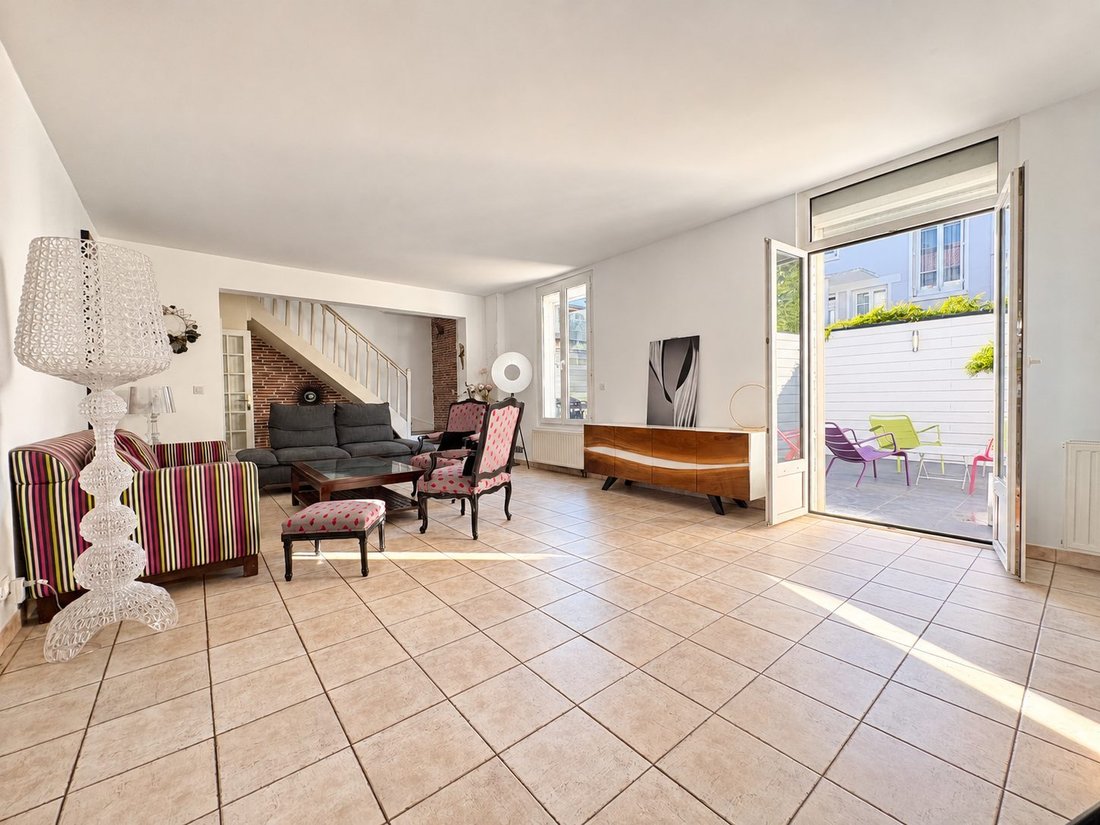 House in Le Centre, Maisons-Alfort, France 2 - 18989354