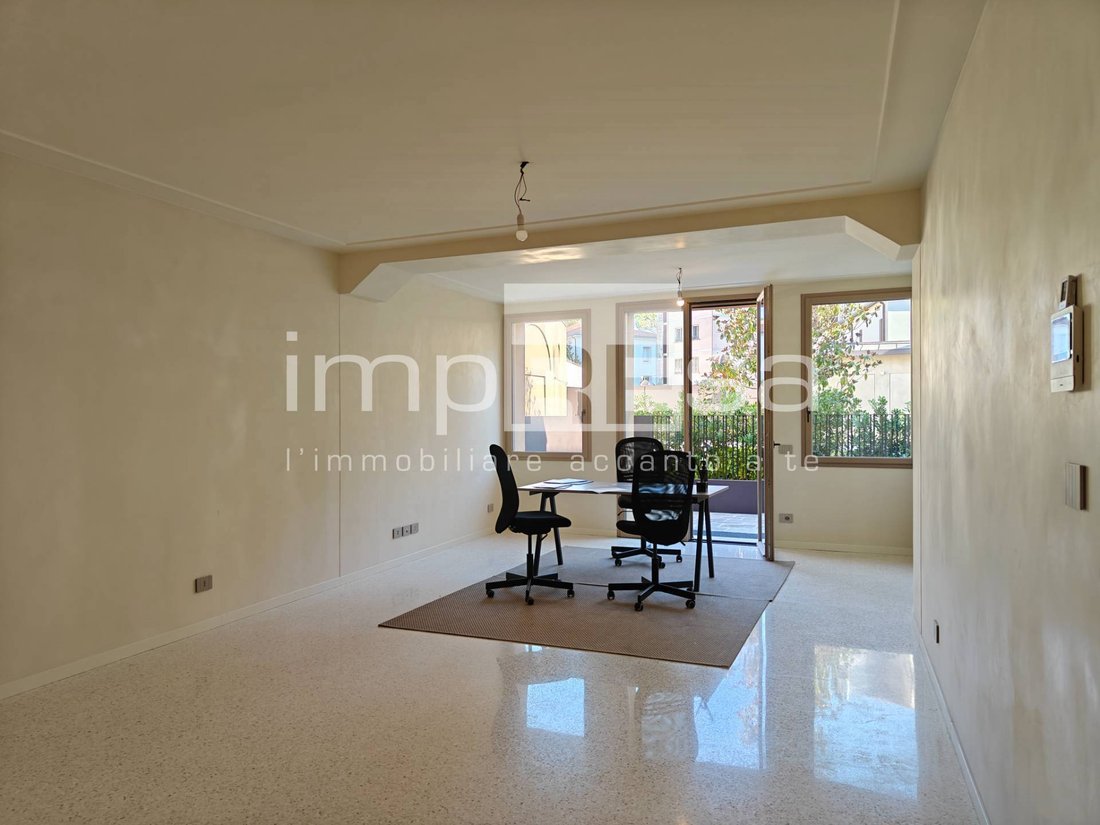 Apartment in Cathedral - Piazza dei Signori, Treviso, Italy 2 - 15377456